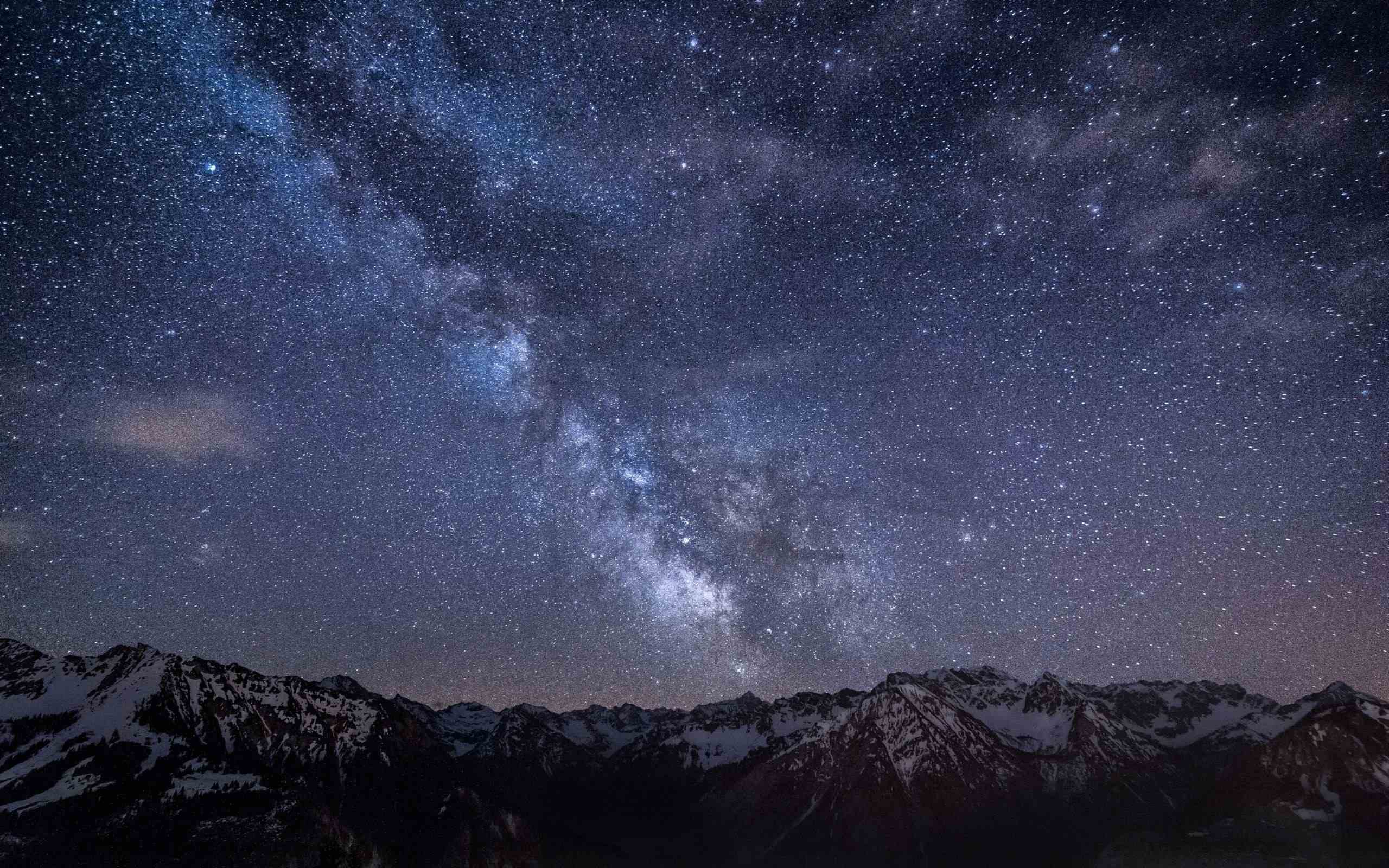 雪山下的夜空图片 星空壁纸